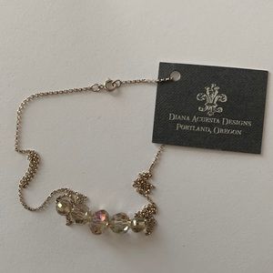 CRYSTAL ON SILVER NECKLACE